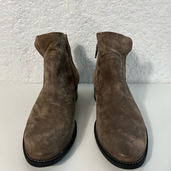 PAUL Green Suede Booties Low Heel Womens Size US 6 (UK 3.5) Designer Boots - Picture 4 of 13